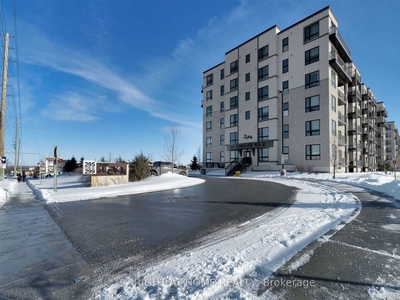 Condo/Apartment for sale, 307 - 295 Cundles Rd E, in Barrie, Canada