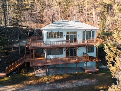 House for sale, 10 Ch. Eugénie, Blue Sea, QC J0X1C0, CA, in Blue Sea, Canada
