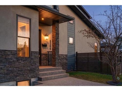 House For Sale In Altadore, Calgary, Alberta
