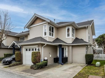 House For Sale In Willowbrook, Langley, British Columbia