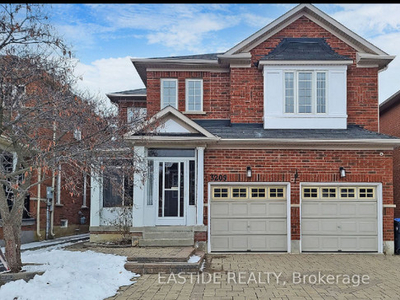 New Listing Gorgeous House atPrime Neighborhoods in Mississauga