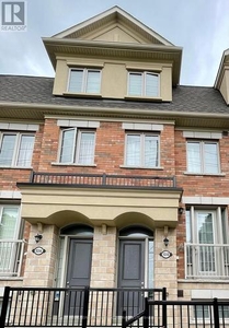 Townhouse For Sale In Islington City Centre West, Toronto, Ontario