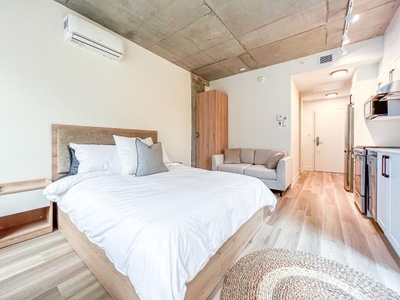 1 Bedroom Apartment Montral QC