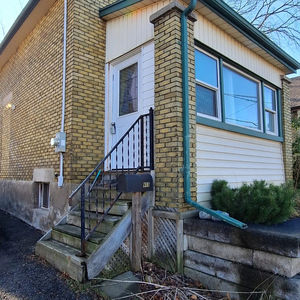 Detached Home for Sale 411 Victoria St S Kitchener, ON