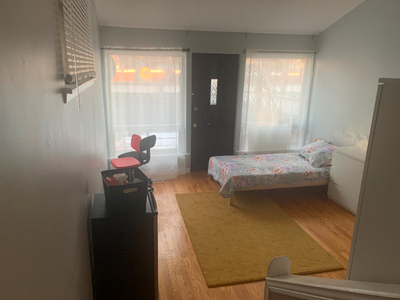 Furnished Room for Sharing near Humber College - FEMALE