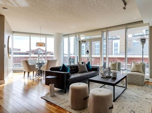 2 bedroom luxury Flat for sale in Calgary, Alberta