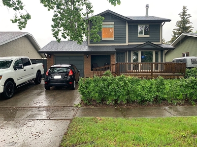 Calgary Room For Rent For Rent | Deer Run | Room for Rent- Newly Renovated