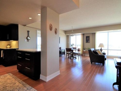 Condo For Sale In Kameyosek, Edmonton, Alberta