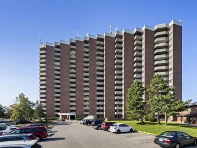 2 Bedroom Apartment Unit Scarborough ON For Rent At 2500