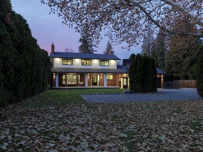6 bedroom luxury Detached House for sale in Kelowna, British Columbia