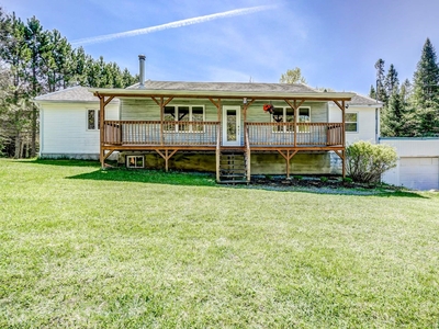 House for sale, 100 Ch. Brière, Mont-Blanc, QC J0T1G0, CA, in Saint-Faustin–Lac-Carré, Canada
