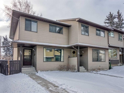 52, 380 Bermuda Drive NW, Calgary, Alberta