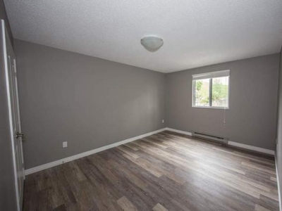 Apartment Unit Sudbury ON For Rent At 1699