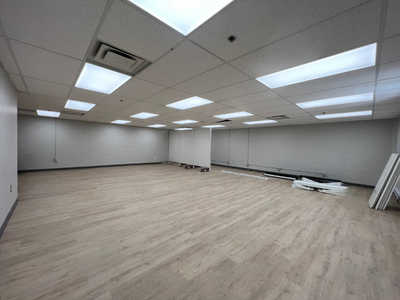 All inclusive Bayfield St Barrie Office space for rent - 862sqft