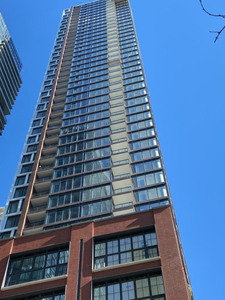 Brand-new 1 bedroom condo unit for rent in the heart of downtown