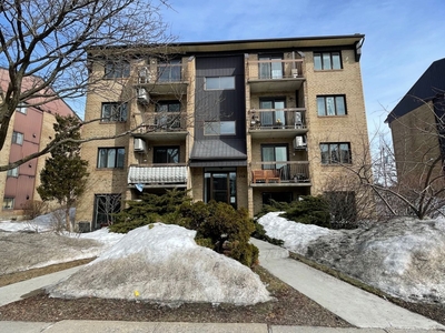 Condo/Apartment for sale, 216 Rue Parent, Greenfield Park, QC J4V3L3, CA, in Longueuil, Canada