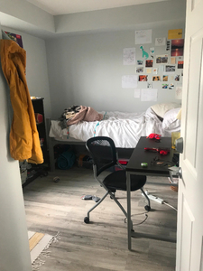 May - August 2024 Sublet Waterloo (female only)