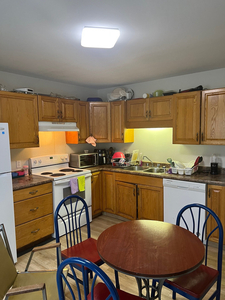 Walking distance from bus stands, Upei and mall. Female only