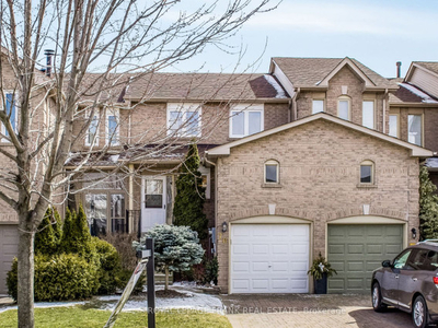 3 BR | 2 BA-Single Garage Freehold Townhouse in Whitby
