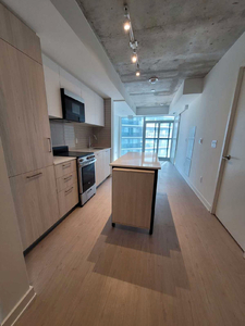 Downtown Toronto Brand New Condo Unit 1Bed