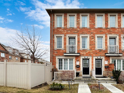 Luxury End-Unit Townhome! 3 Bed, 4 Bath, Finished Basement!