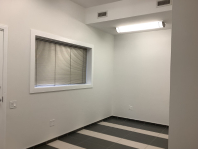 Office space for rent / Bureau à louer
