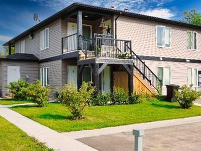 Furnished and Pet Friendly Available Now! | 5014 50 Street Unit, Bonnyville