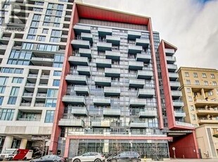 Condo For Sale In Wellington Place, Toronto, Ontario