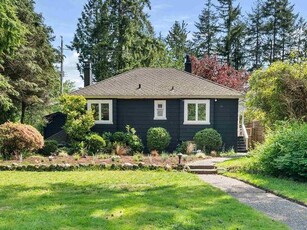 House For Sale In Marine-Hamilton, North Vancouver, British Columbia