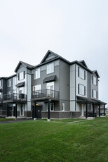 Recently built 3bd townhouse for rent in Barrhaven