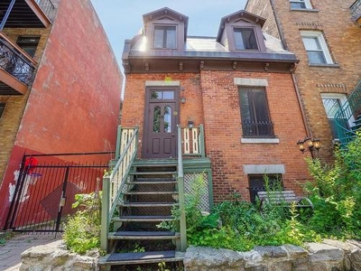 House For Sale In Saint-Louis, Montréal (Le Plateau-Mont-Royal), Quebec