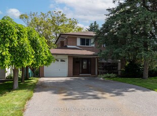 150 Connaught Cres
