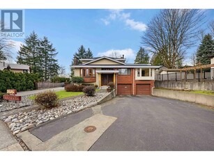 3605 Lynndale Crescent Burnaby, BC V5A 3S4