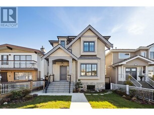 4320 Frances Street Burnaby, BC V5C 2R3