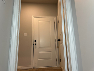 2 Bedroom, den, Bsmt with separate laundry
