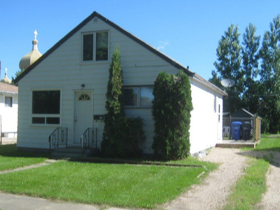 House for rent in Dauphin MB