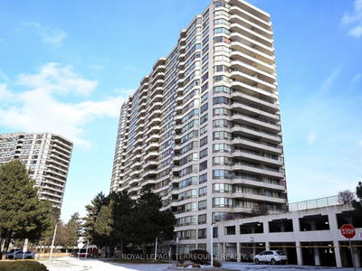 2 Bed / 2 Bath Corner Unit - Unobstructed S/W City and Lake View
