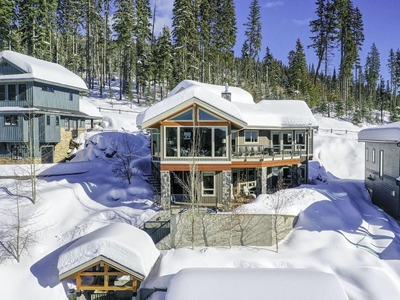 3 bedroom luxury Detached House for sale in Sun Peaks, Canada