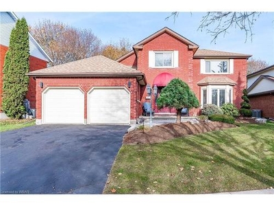 House For Sale In Idlewood, Kitchener, Ontario