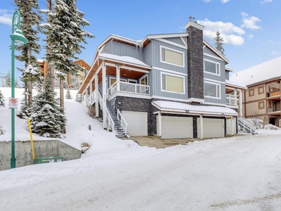 Luxury Duplex for sale in Big White Ski, Canada