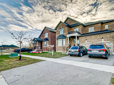 This One's A 4 Bdrm 3 Bth Located At Hwy 115/Hwy 2/Hwy 401