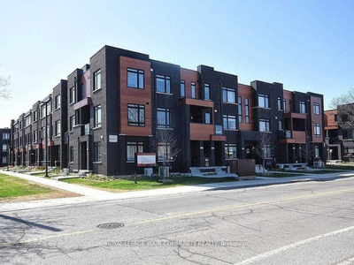 2 Bdrm Condo Townhouse in the Heart of Richmond Hill