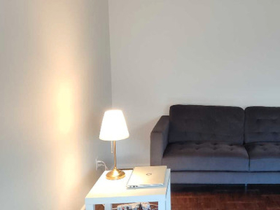 Bay-Bloor -- Temporary Sublet from March -- Renovated Studio