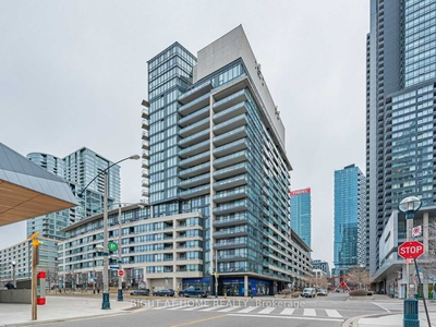 Condo/Apartment for sale, 203 - 8 Telegram Mews, in Toronto, Canada