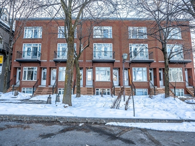 Condo/Apartment for sale, 9 Rue Rioux, La Cité-Limoilou, QC G1K9H8, CA, in Québec City, Canada