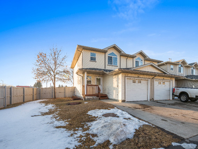 END UNIT TOWNHOUSE IN MORINVILLE!