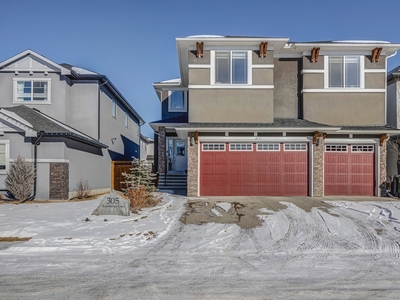 House for sale, 305 Kinniburgh Cove, Rocky View, Alberta, in Chestermere, Canada