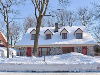 House for sale, 3683 Rue Pélissier, Sainte-Foy/Sillery/Cap-Rouge, QC G1X3W9, CA, in Québec City, Canada