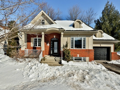 House for sale, 61 Rue des Favoles, Blainville, QC J7C5W7, CA, in Blainville, Canada