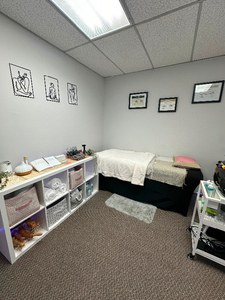 Spa/esthetician room for rent